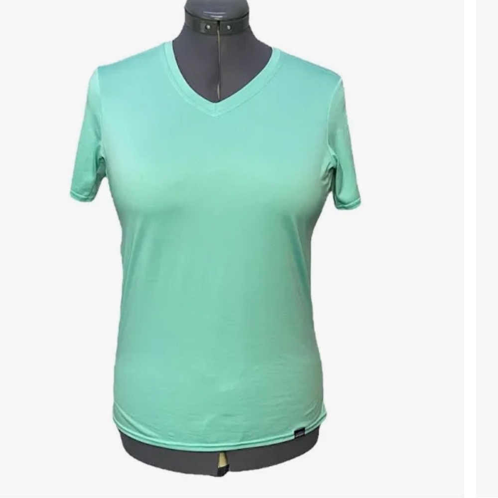 Patagonia Capilene Baselayer Daily Shirt Size L teal/Mint Green V-neck S/S